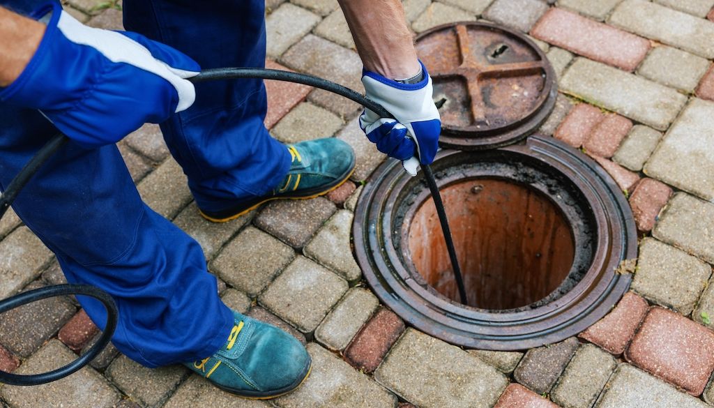 Hydro Jetting in Rock Creek